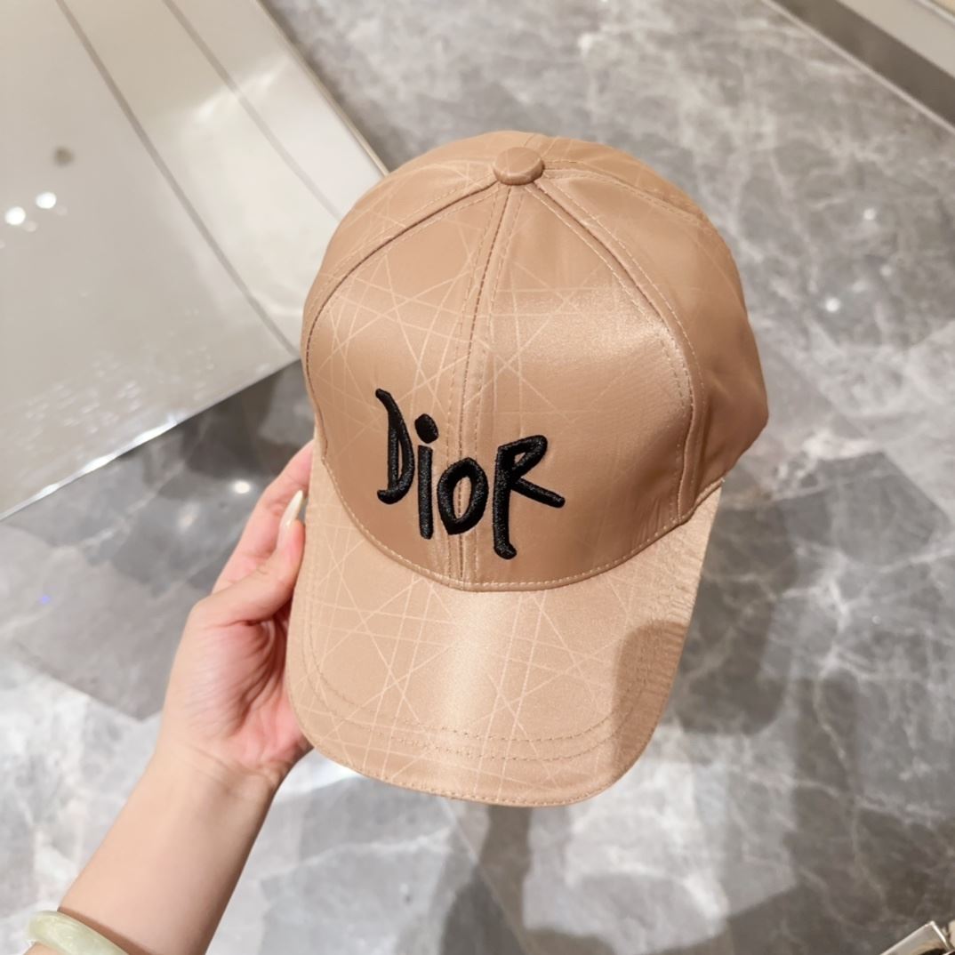 Christian Dior Caps